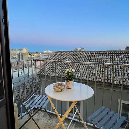 Casa Flos31 別荘 カターニア